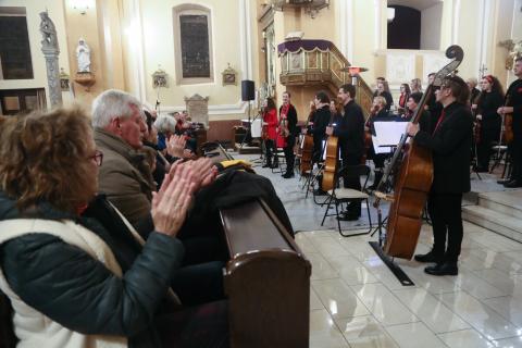 Sárvári vonósok adventi koncertje a Szent László templomban